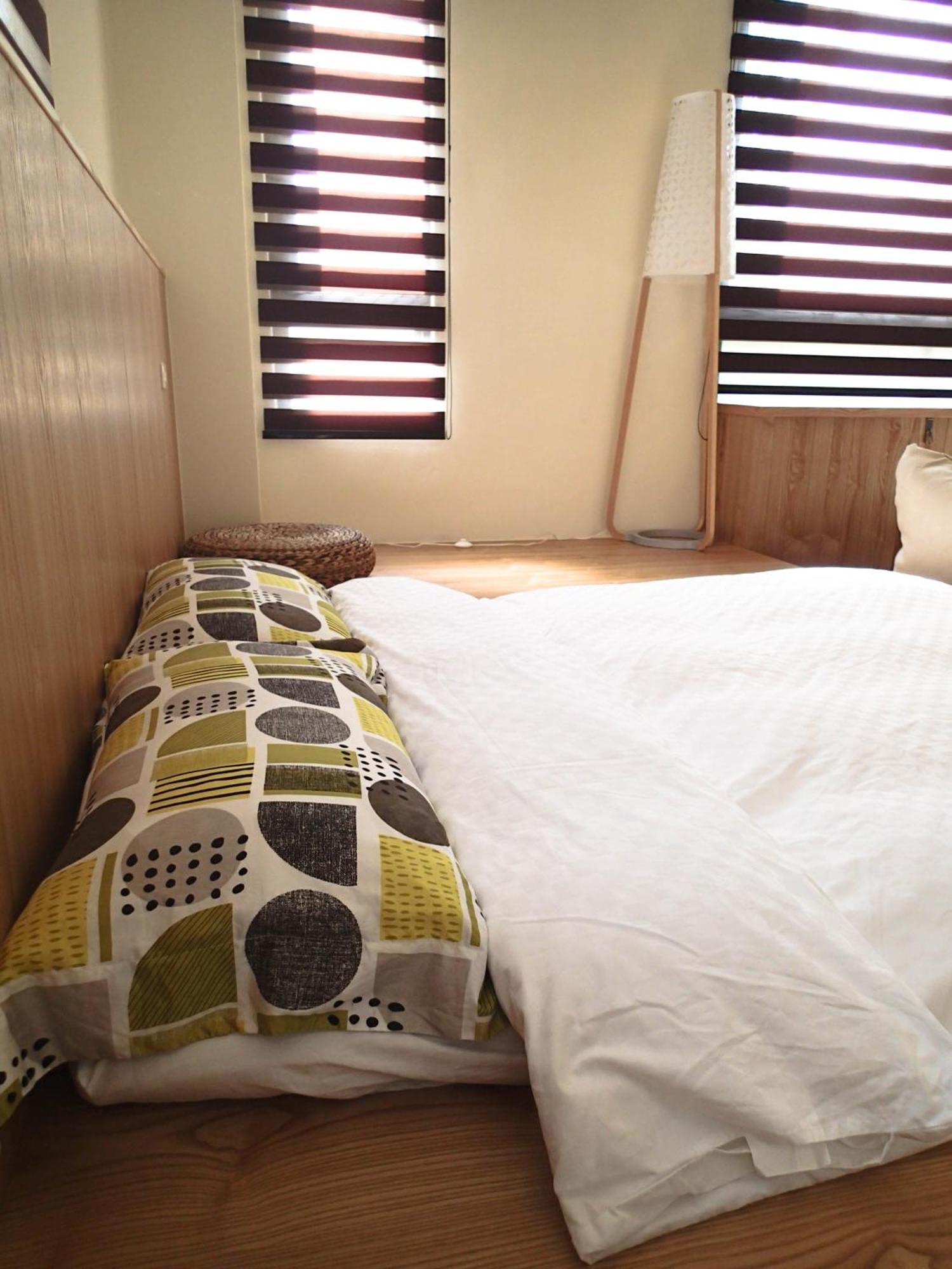 Meow G Cafe Hostel Hualien City Room photo