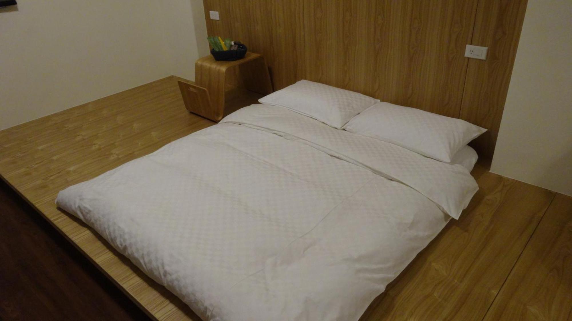 Meow G Cafe Hostel Hualien City Room photo
