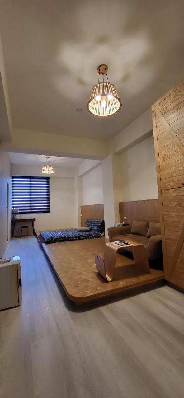 Meow G Cafe Hostel Hualien City Room photo