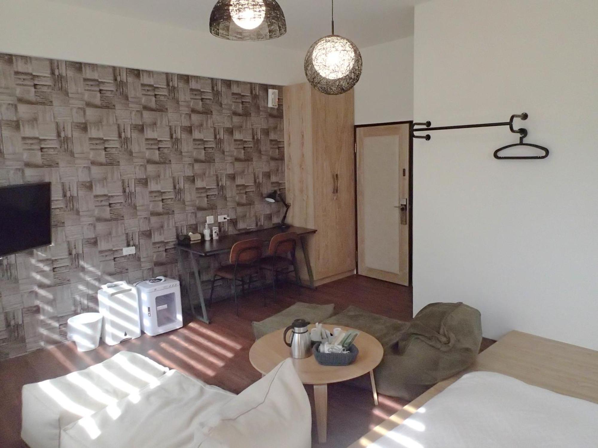 Meow G Cafe Hostel Hualien City Room photo